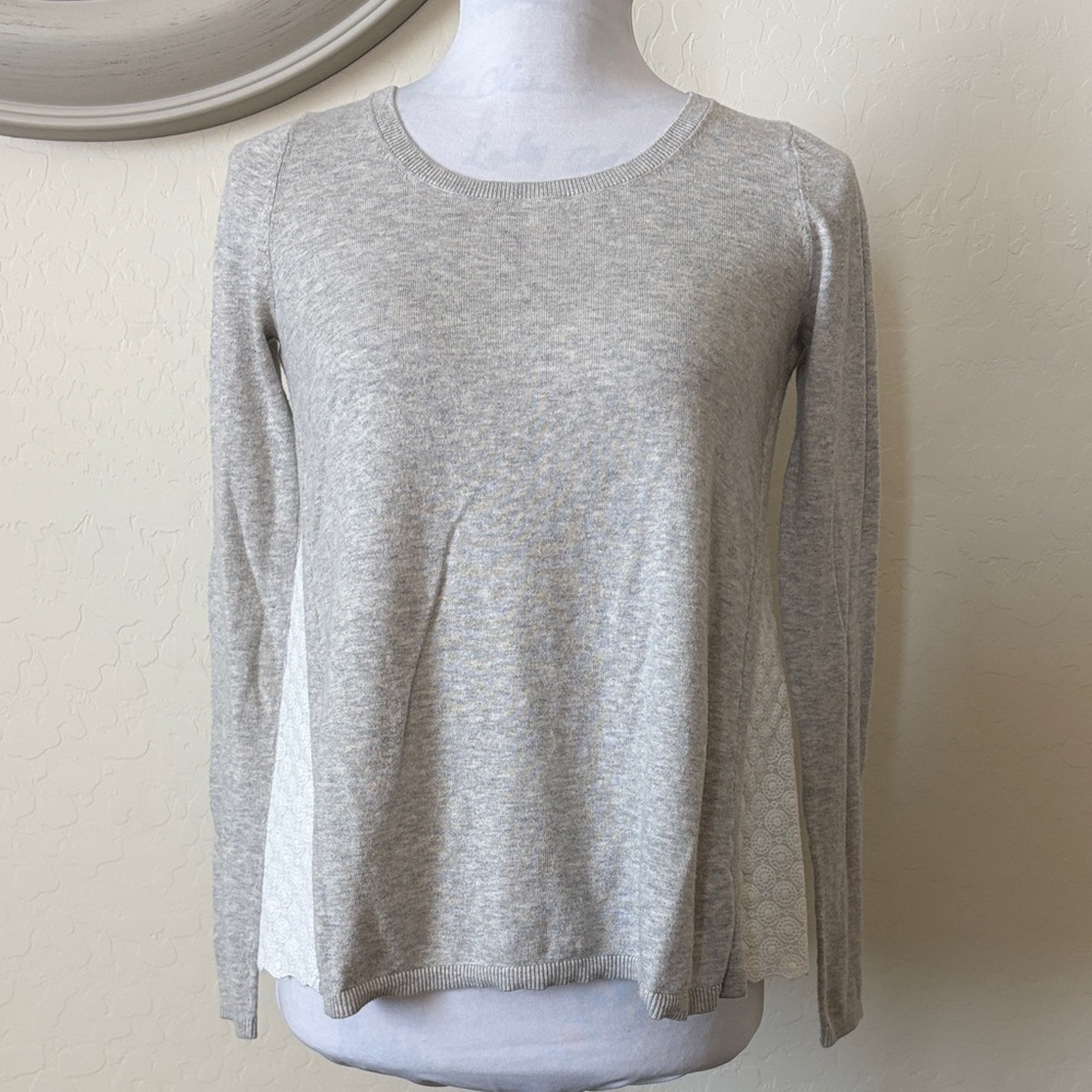 Ann Taylor Loft Tunic Top Womens Large XS Gray Long Sleeve Lace Trim rayon Silk